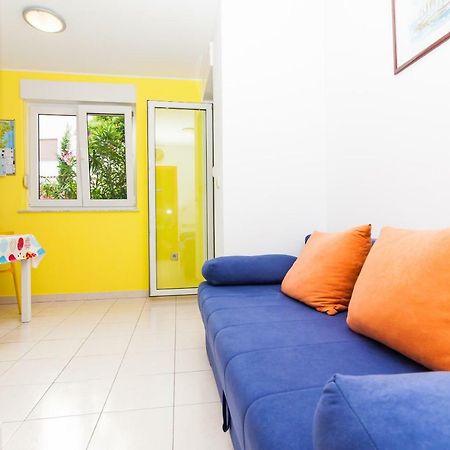 • Lungomare Beach Apartment Pula • Exterior foto